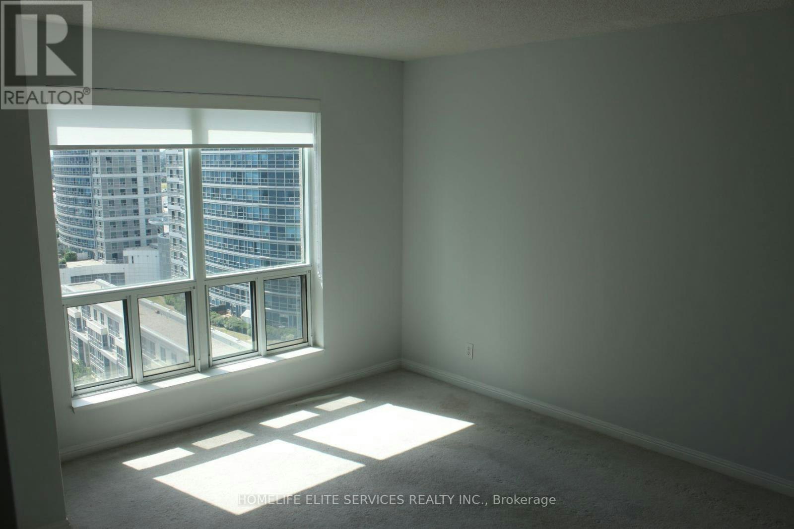 1615-11 Lee Centre Drive, Toronto, ON, M1H 3J5