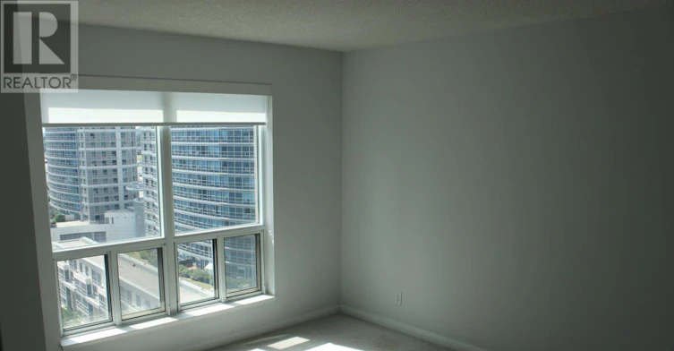 1615-11 Lee Centre Drive, Toronto, ON, M1H 3J5
