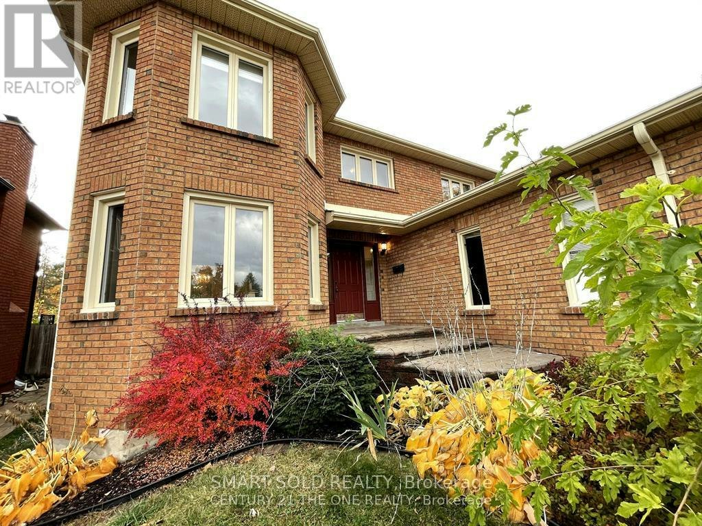 UPPER-330 Leacock Drive, Barrie, ON, L4N 6J8