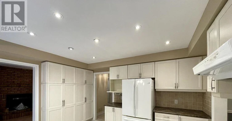 UPPER-330 Leacock Drive, Barrie, ON, L4N 6J8 - 17