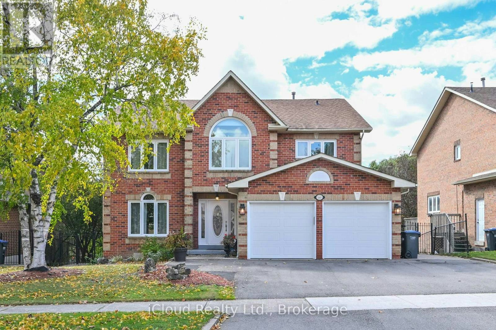 141 Kenpark Avenue, Brampton, ON, L6Z 3J8