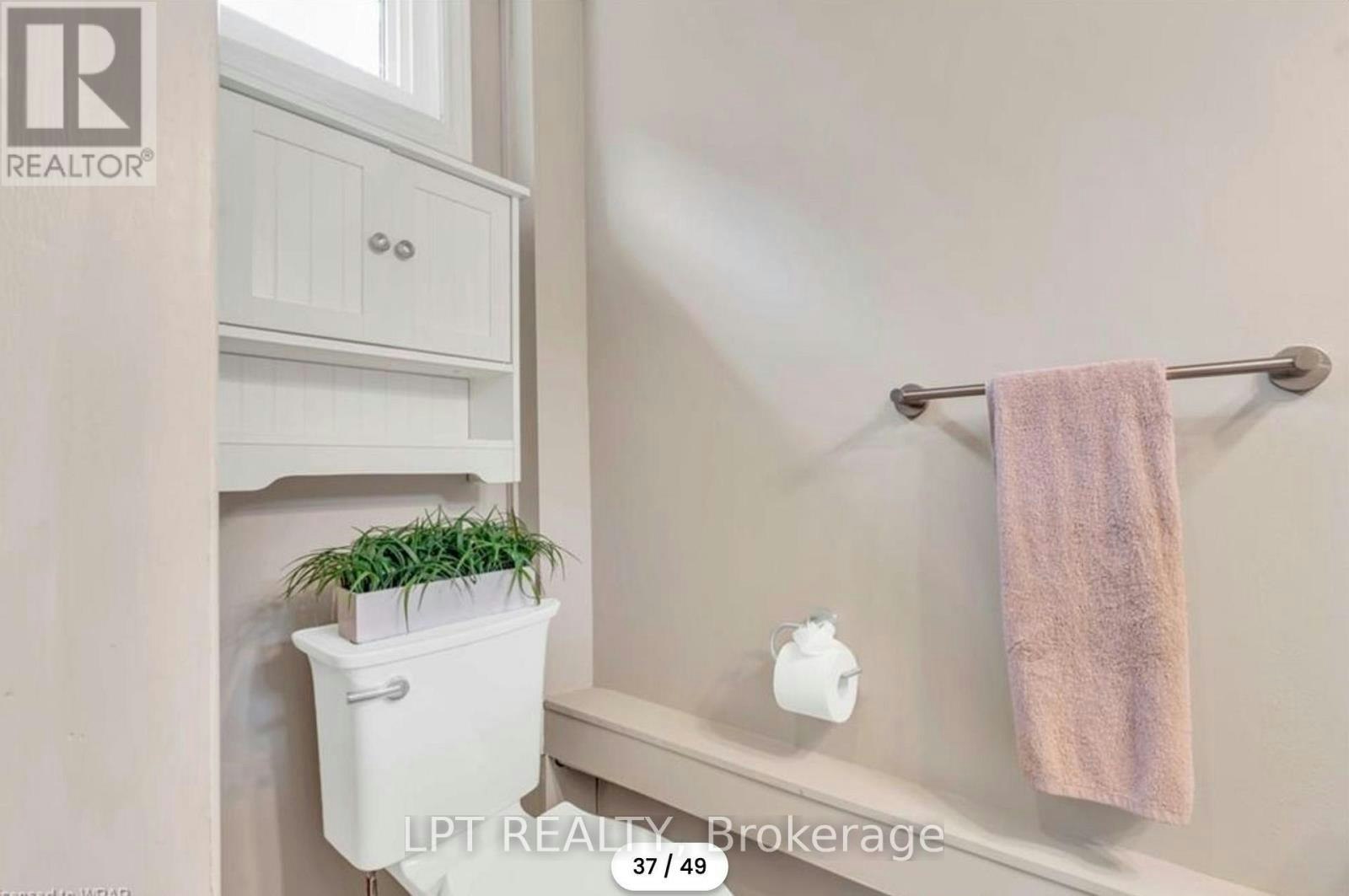 UPPER-240 Ingleside Place, Kitchener, ON, N2M 2H2 - 12