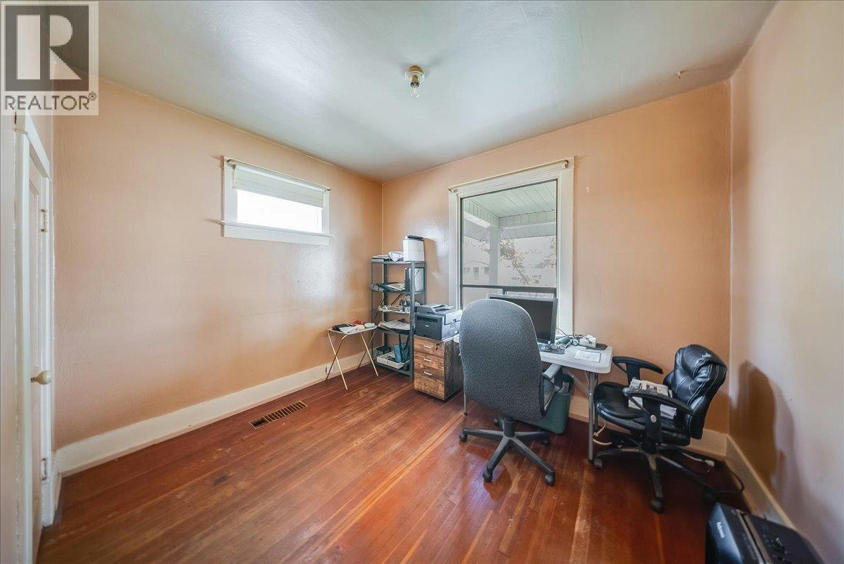 1396 Second Avenue, Trail, BC, V1R 1L9 - 19