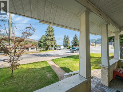 1396 Second Avenue - 4