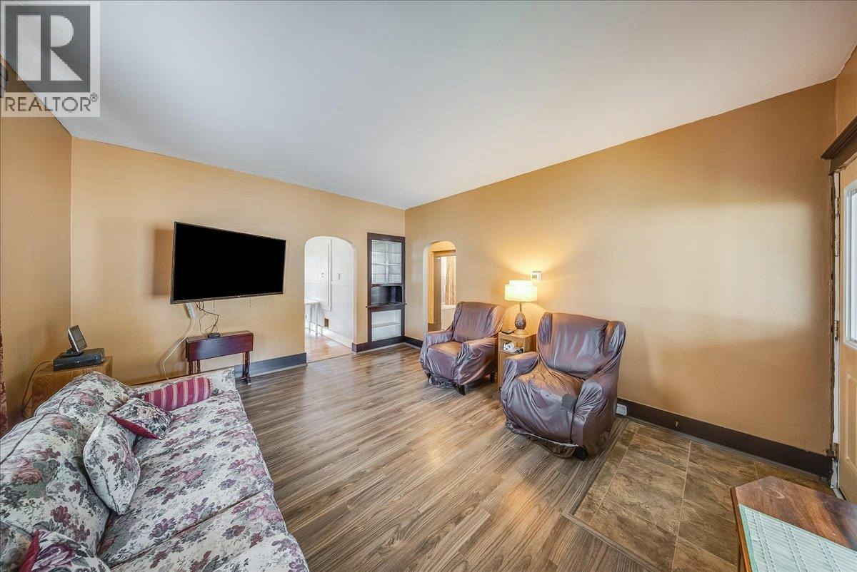 1396 Second Avenue, Trail, BC, V1R 1L9 - 7