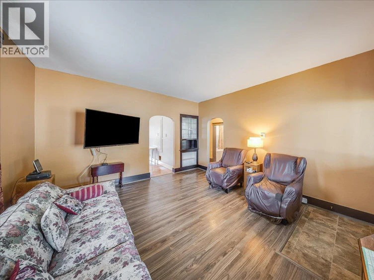 1396 Second Avenue, Trail, BC, V1R 1L9 - 7