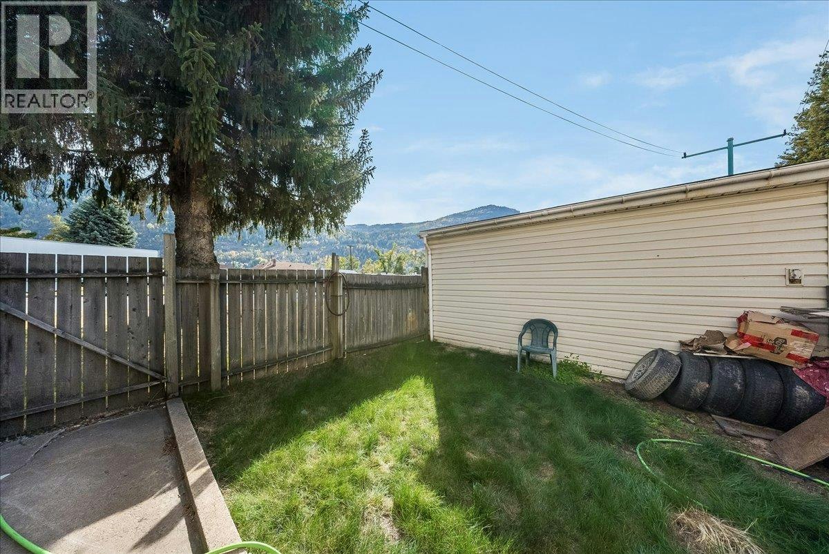 1396 Second Avenue, Trail, BC, V1R 1L9 - 30