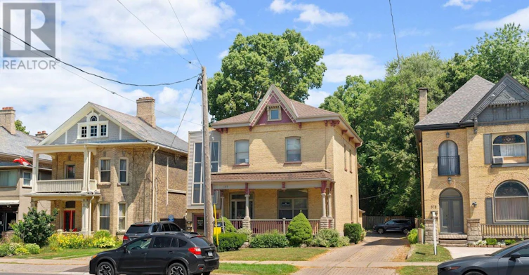 B02-580 Waterloo Street, London, ON, N6B 2P9