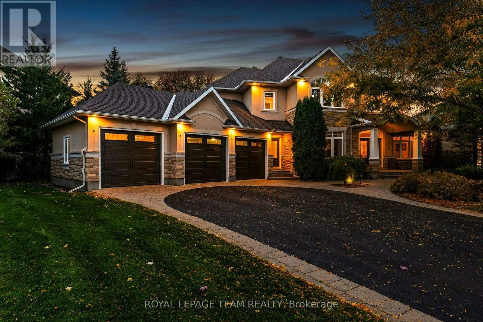 418 Lockmaster Crescent, Manotick, ON, K4M 1L8