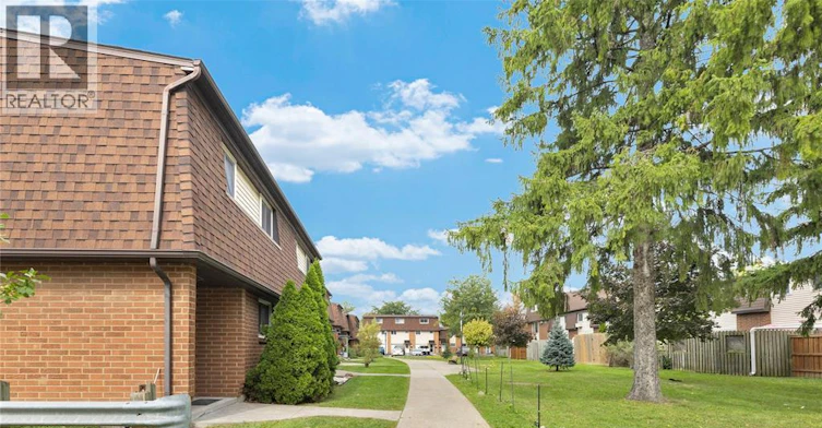 6214 Thornberry, Windsor, ON, N8T 3A3 - 5