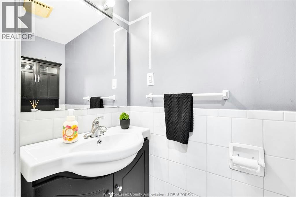 6214 Thornberry, Windsor, ON, N8T 3A3 - 12