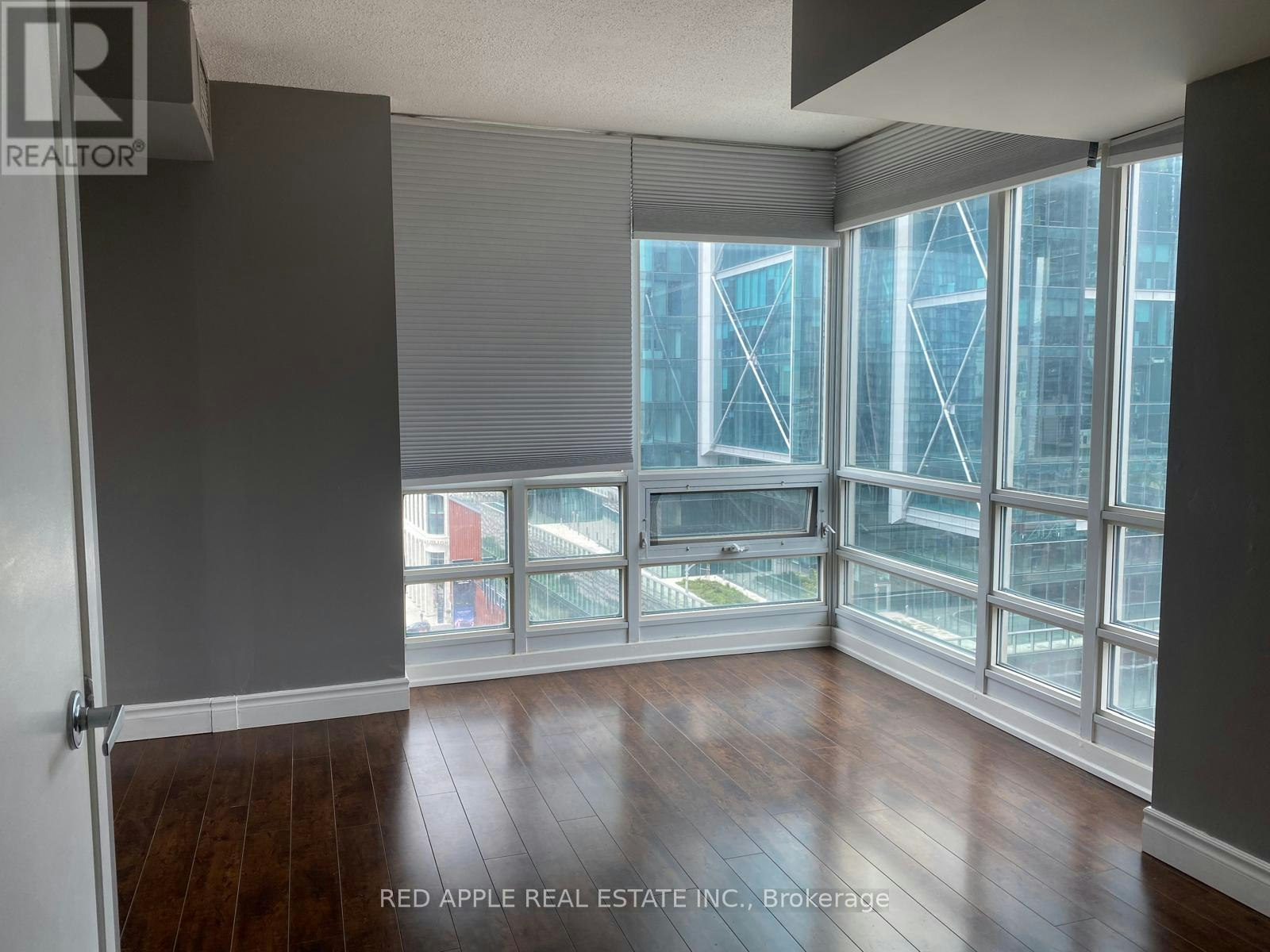 1903-397 Front Street, Toronto, ON, M5V 3S1 - 5