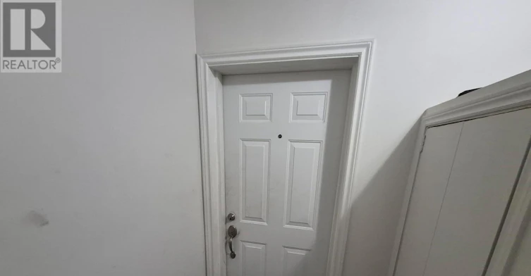 636 Vaughan Road, Toronto, ON, M6E 2Y3 - 5