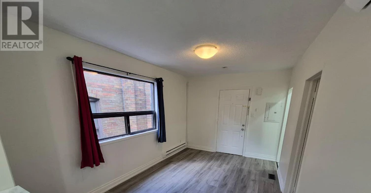 636 Vaughan Road, Toronto, ON, M6E 2Y3 - 7