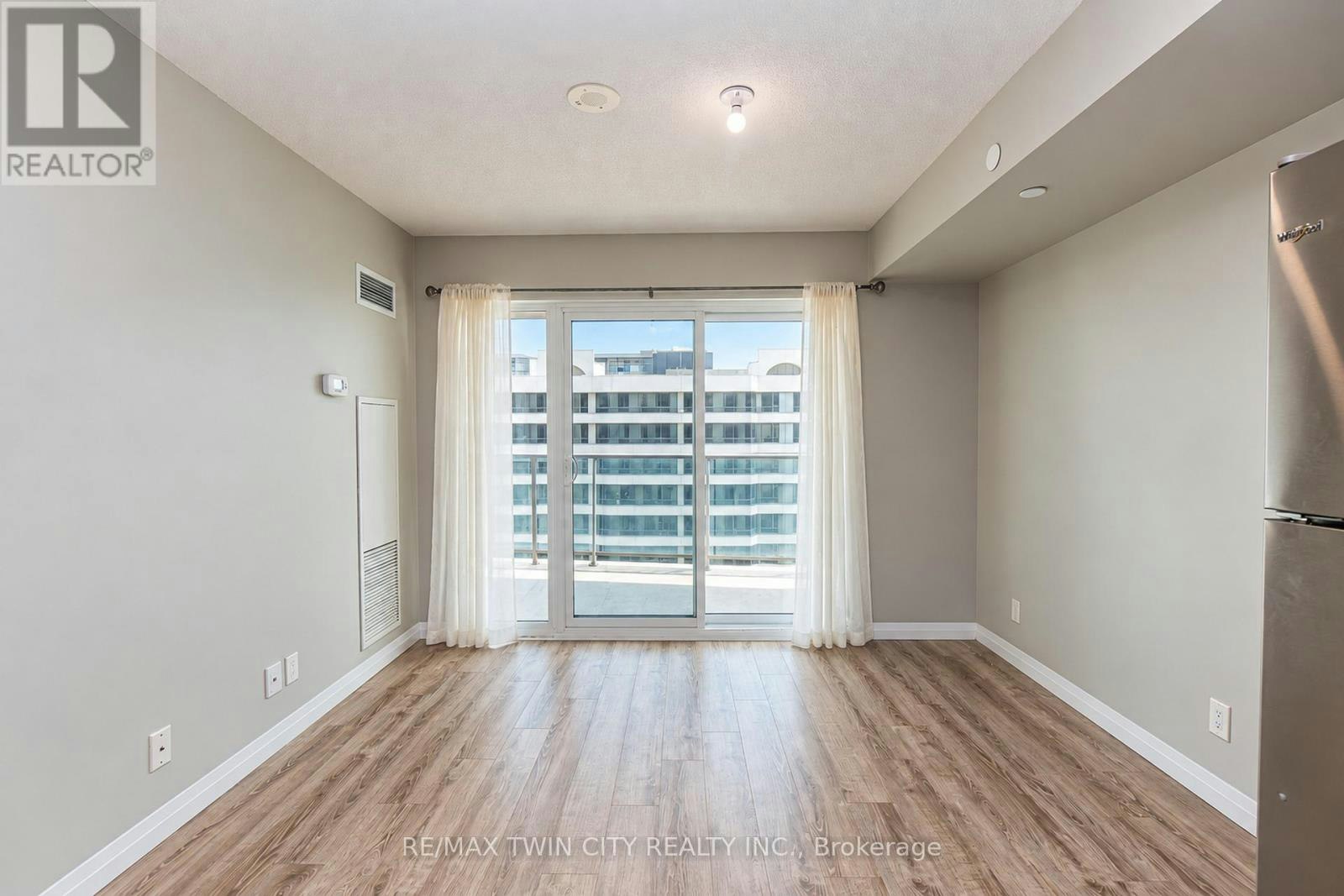 1206-2152 Lawrence Avenue E, Toronto, ON, M1R 0B5 - 11