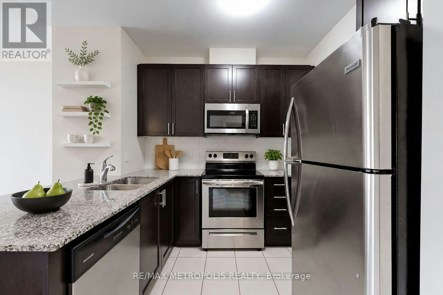 228-7325 Markham Road, Markham, ON, L3S 0C9 4