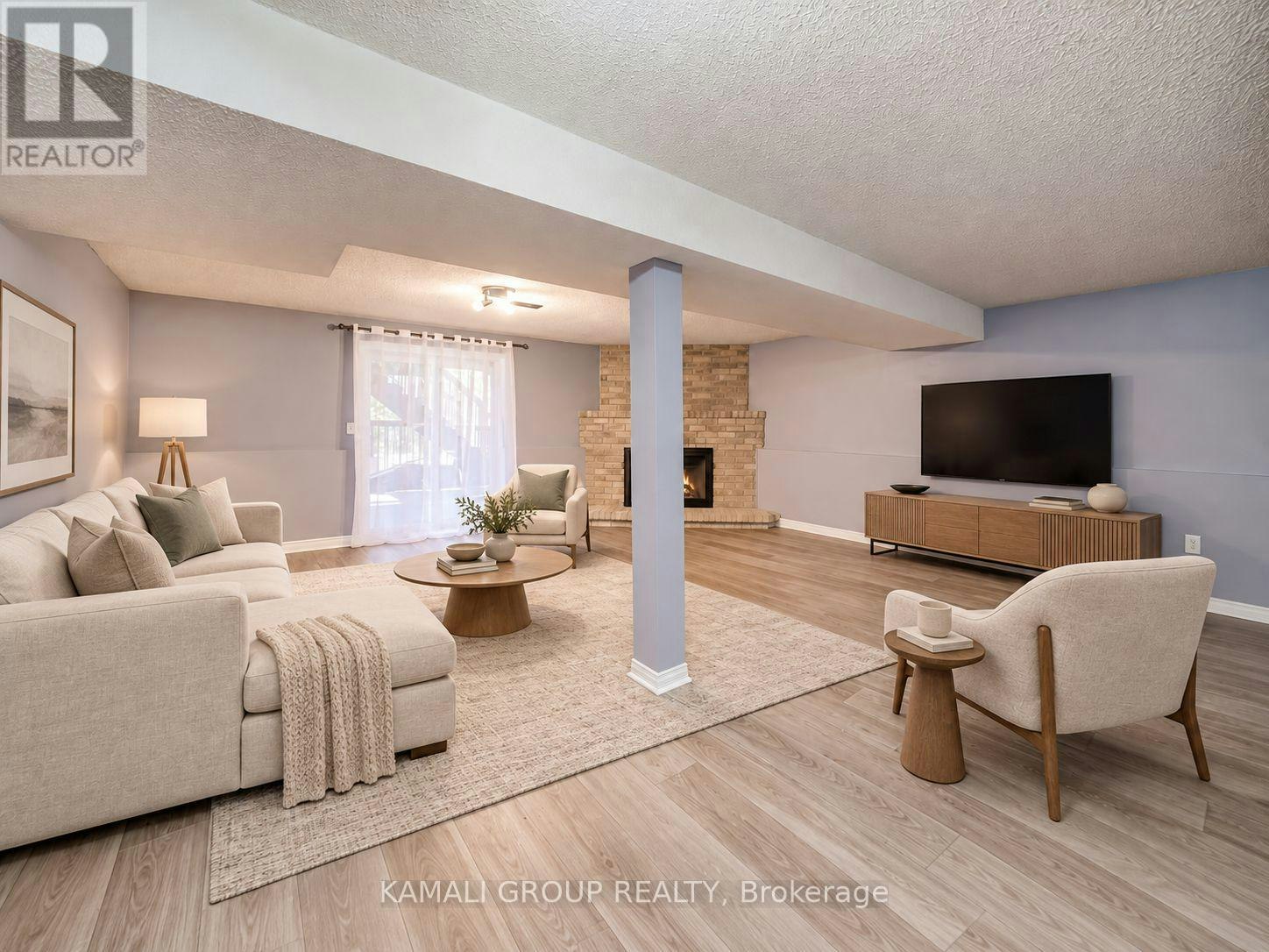 BSMT-15 Ferguson Drive, Barrie, ON, L4N 7B4 1
