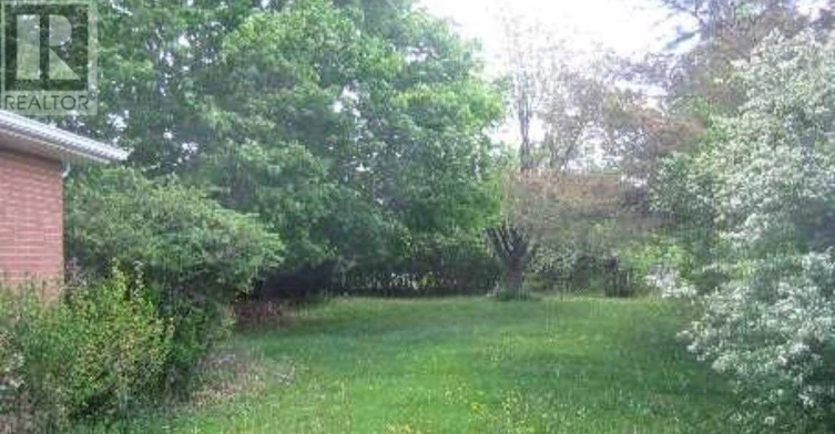 25 Four Leaf Drive, Toronto, ON, M9V 1M7 - 14