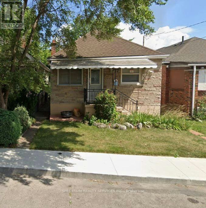 37 Hope Avenue, Hamilton, ON, L8H 2E1