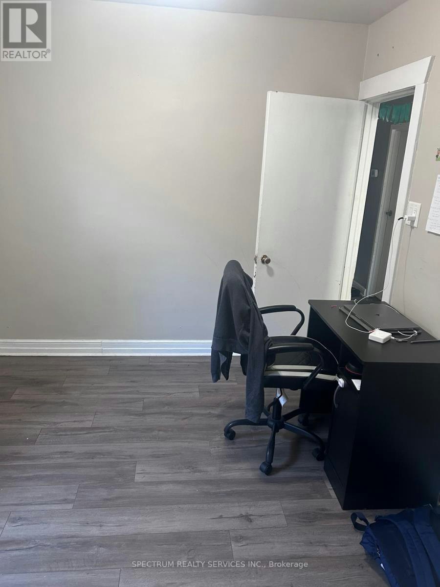 37 Hope Avenue, Hamilton, ON, L8H 2E1 - 7