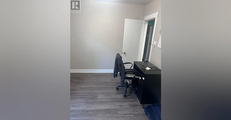 37 Hope Avenue, Hamilton, ON, L8H 2E1 - 7