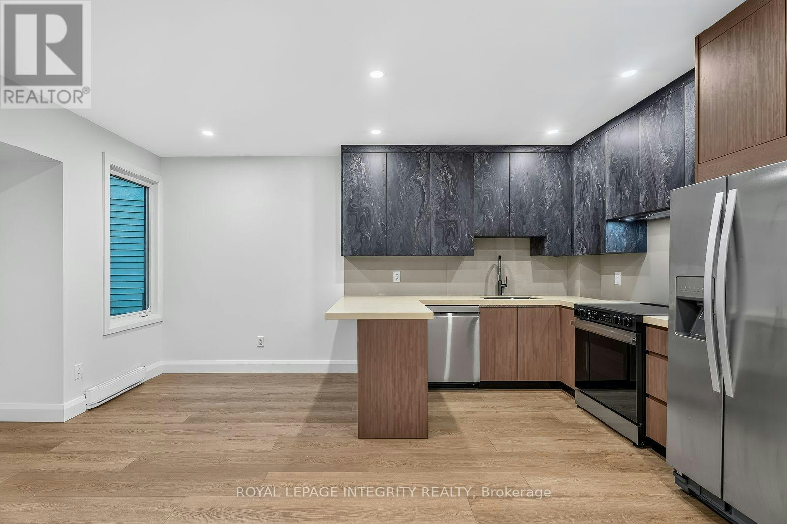 B-775 Kingfisher Crescent, Ottawa, ON, K1E 2L5 - 13