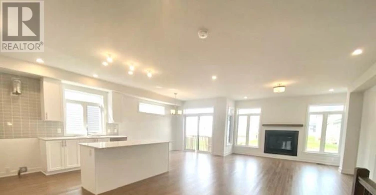 934 Embankment Street, Ottawa, ON, K2S 2P6 - 4