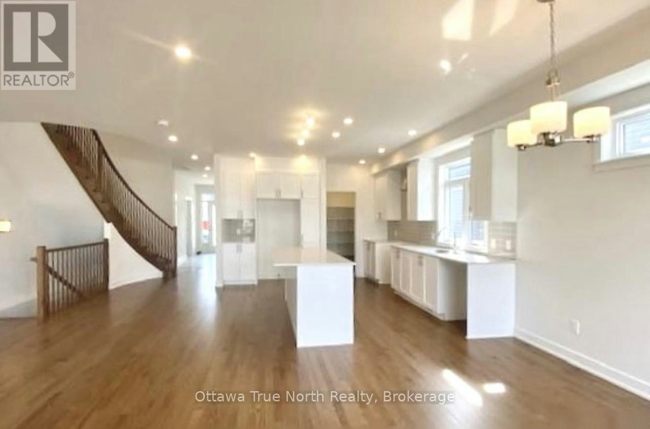 934 Embankment Street, Ottawa, ON, K2S 2P6 - 10