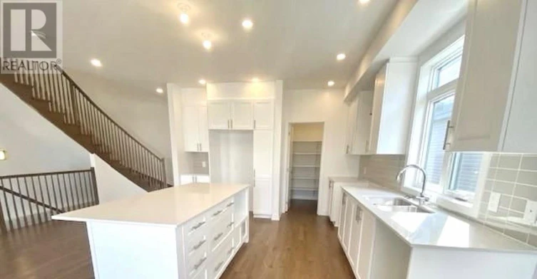 934 Embankment Street, Ottawa, ON, K2S 2P6 - 8