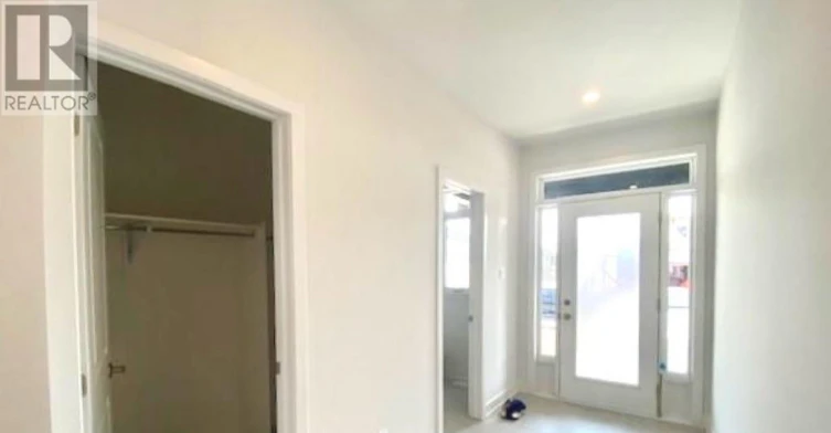 934 Embankment Street, Ottawa, ON, K2S 2P6 - 3