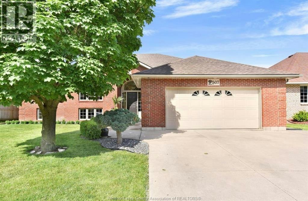 507 Breezewood Street, Windsor, ON, N8P 1H4