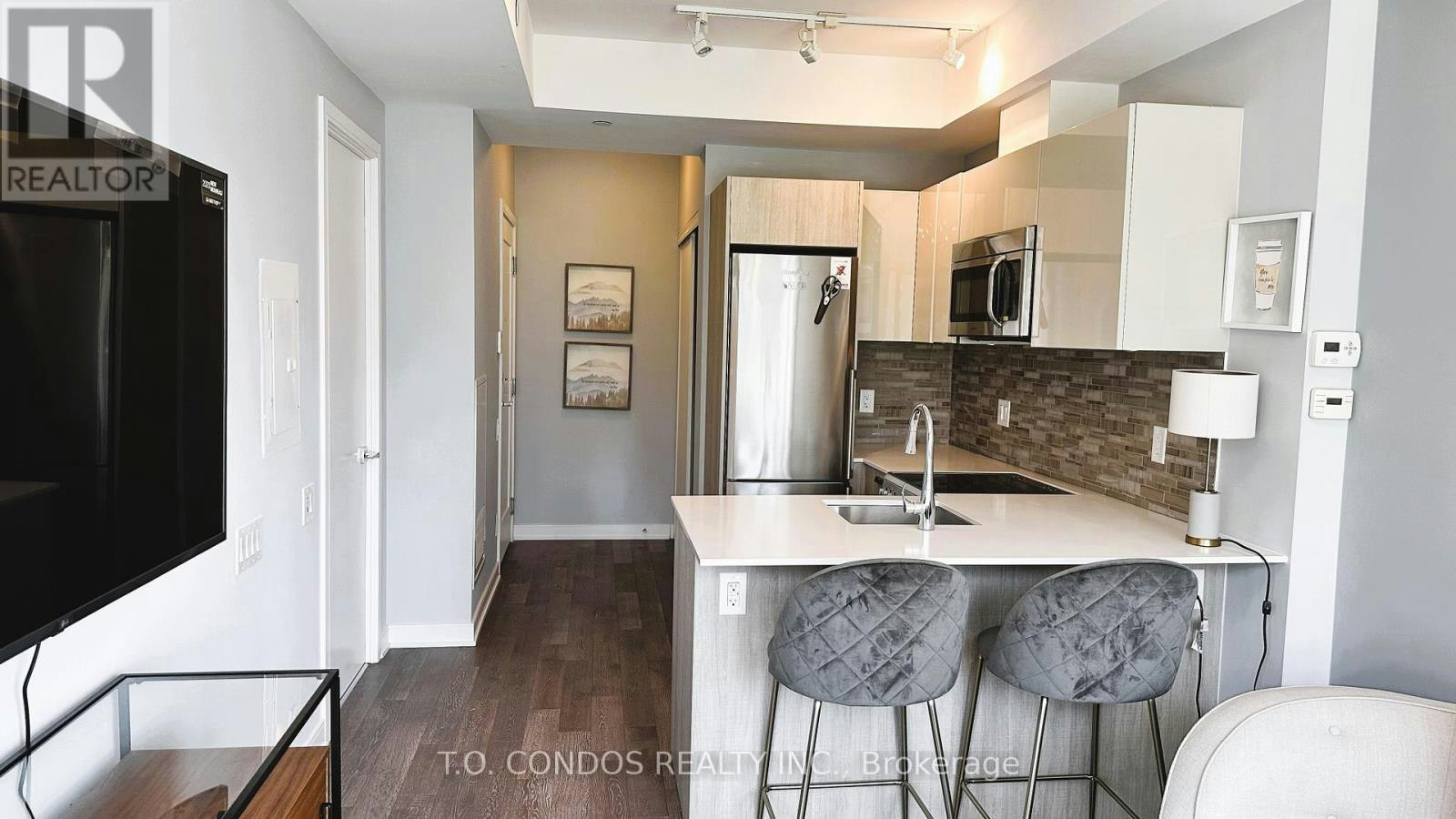 920-57 St. Joseph Street, Toronto, ON, M5S 0C5 - 4