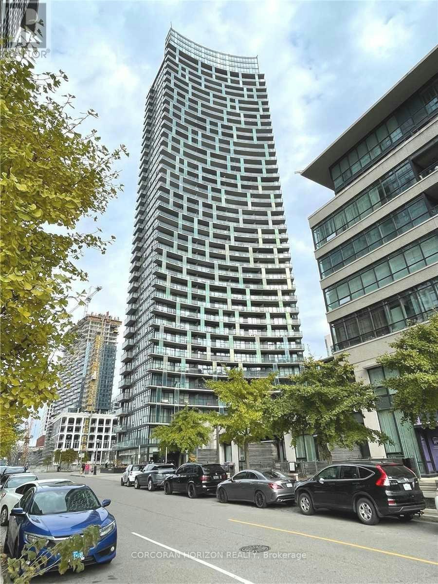 910-25 Capreol Court, Toronto, ON, M5V 3Z7