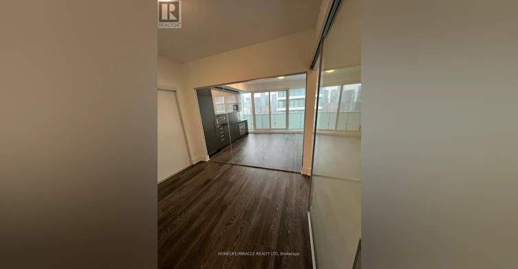 2807-403 Church Street, Toronto, ON, M4Y 2C2 - 14