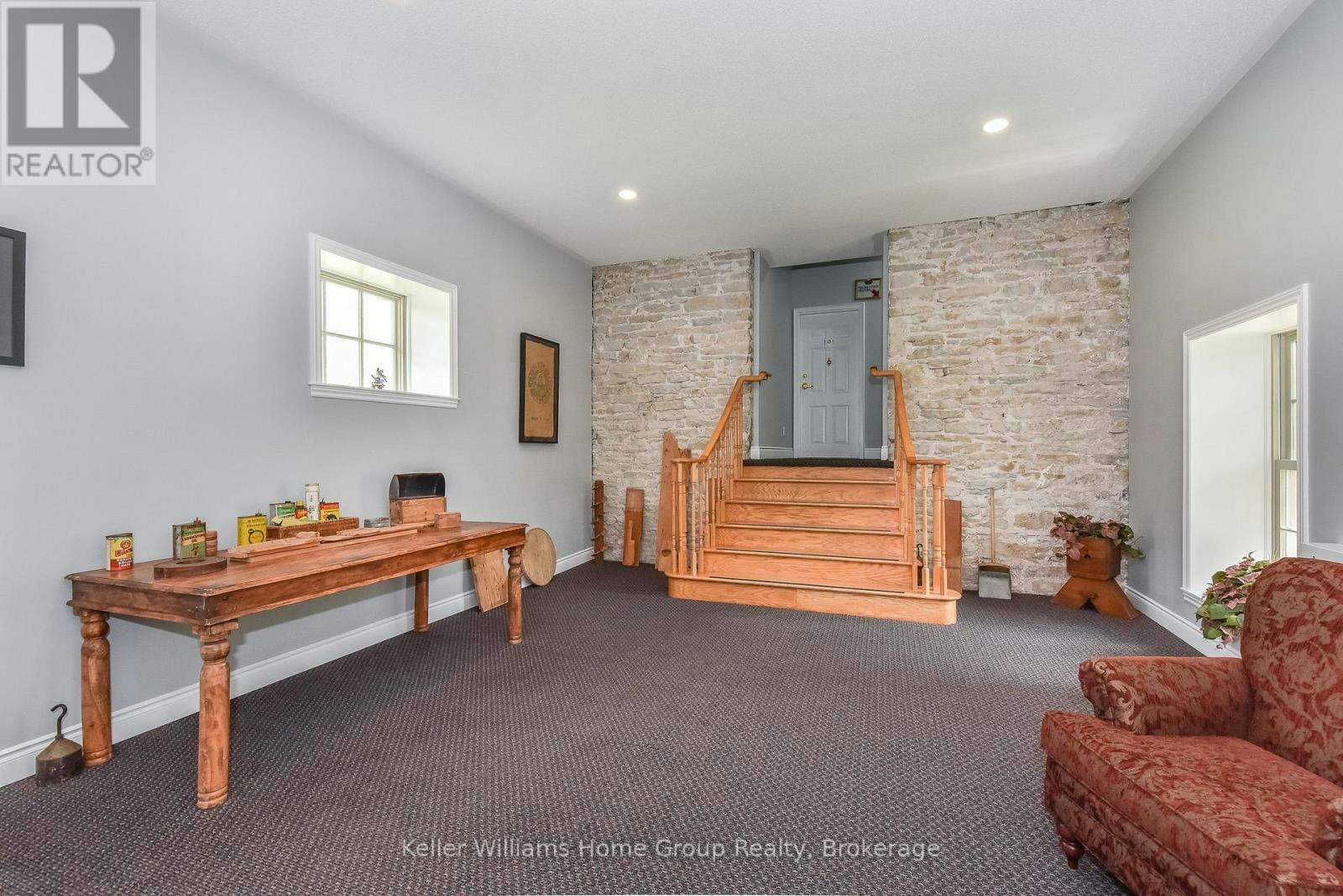102-470 St Andrew Street E, Centre Wellington, ON, N1M 1R5 - 9