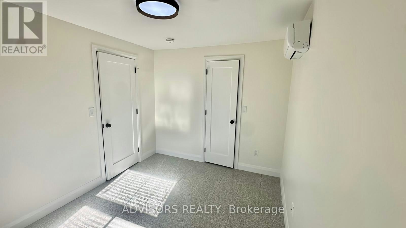 4-3717 Lakeshore Boulevard W, Toronto, ON, M8W 1P8 - 5