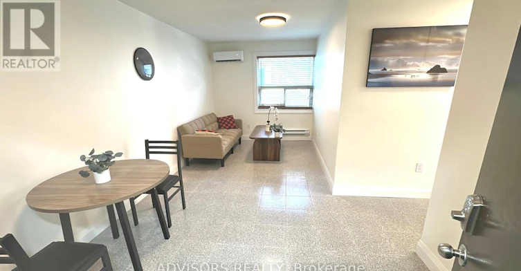 4-3717 Lakeshore Boulevard W, Toronto, ON, M8W 1P8