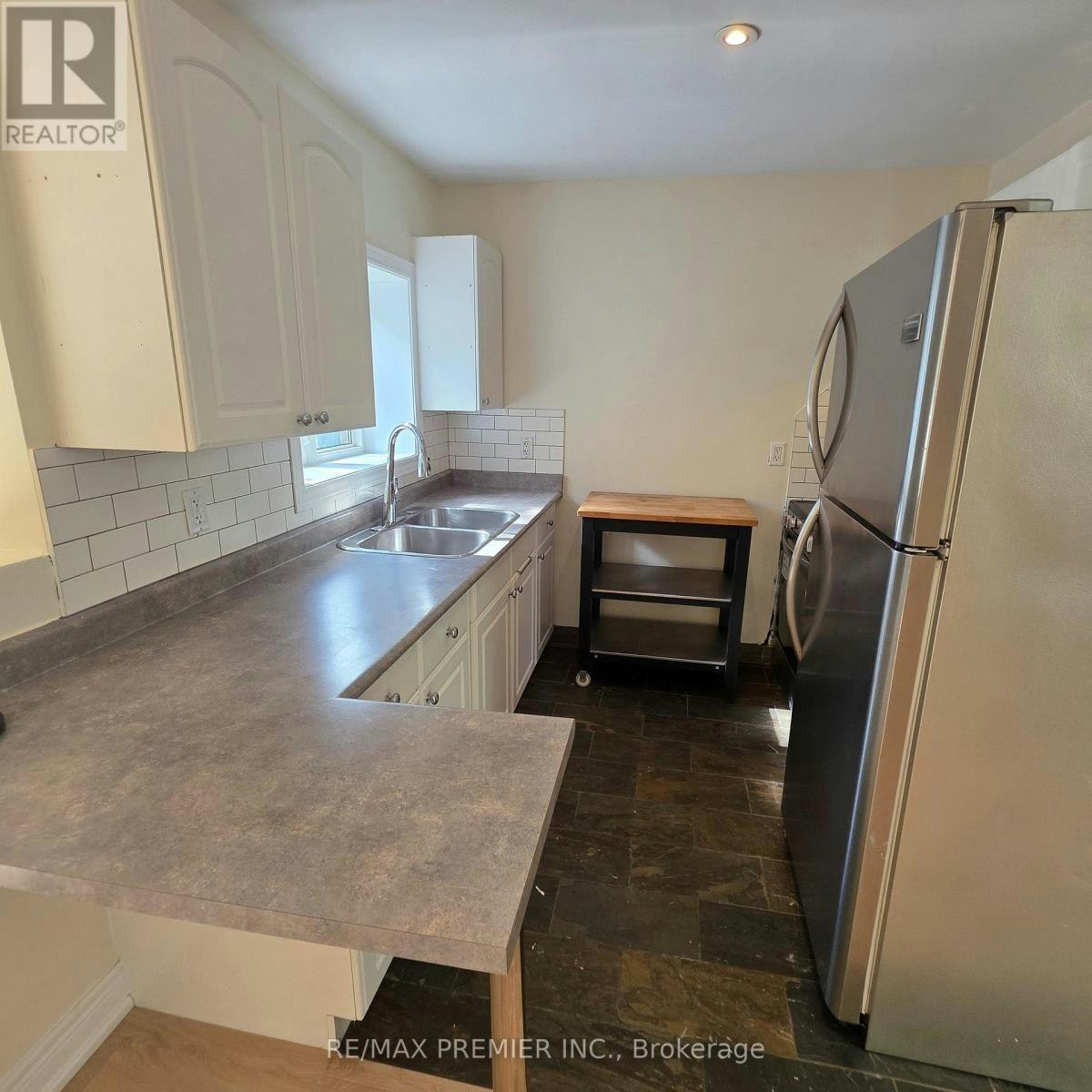 103-1487 King Upper Street, Toronto, ON, M6K 1J4 - 6