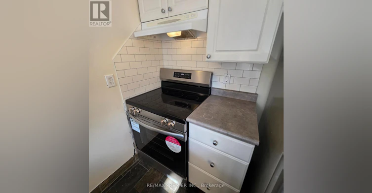 103-1487 King Upper Street, Toronto, ON, M6K 1J4 - 9