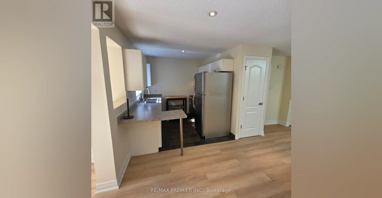 103-1487 King Upper Street, Toronto, ON, M6K 1J4 - 10