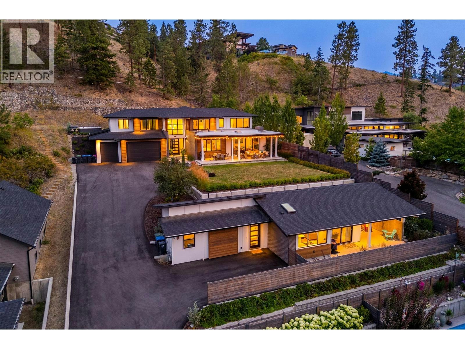 769-771 Barnaby Road, Kelowna, BC, V1W 4N9