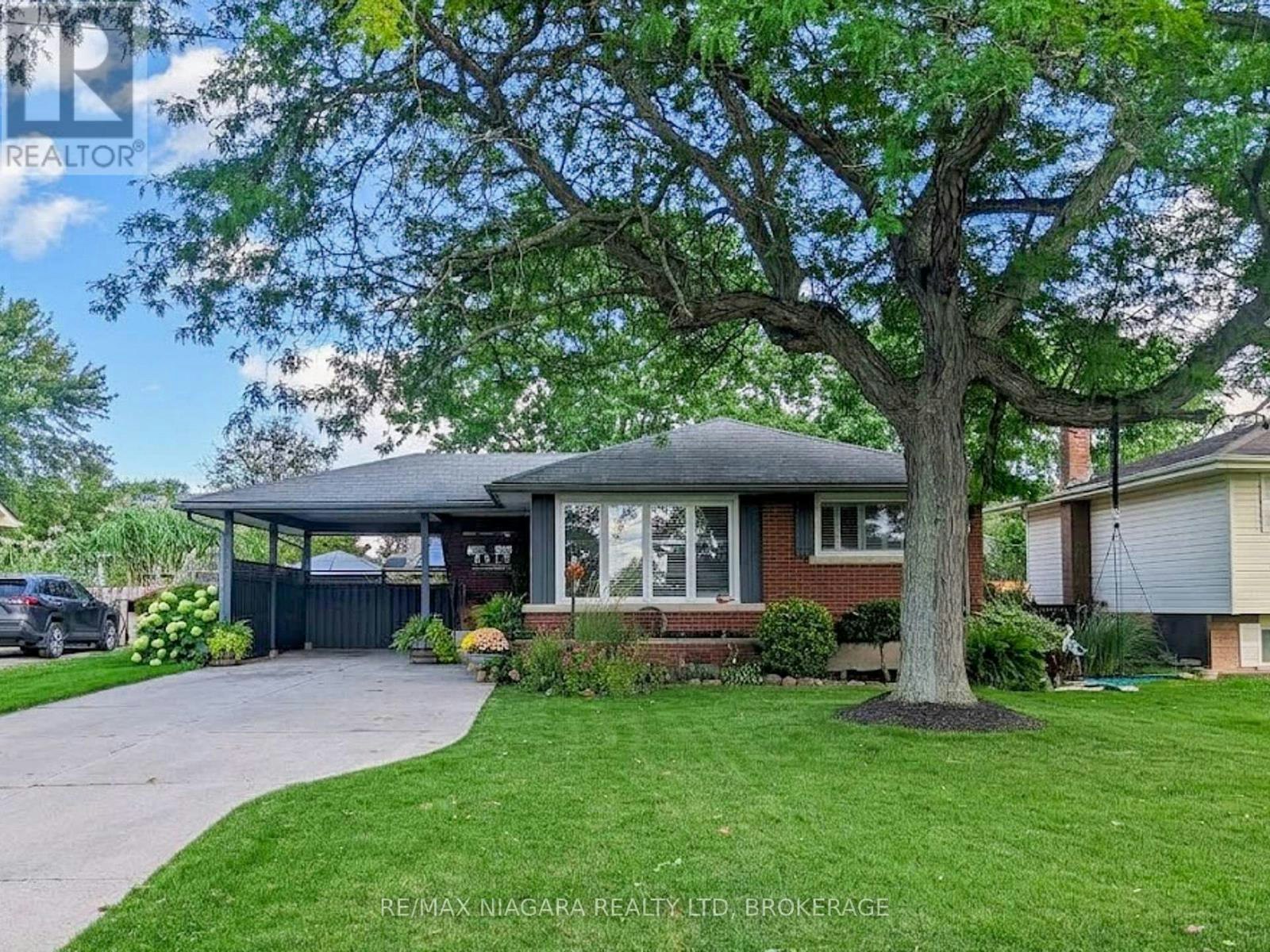 8610 Furlong Avenue, Niagara Falls, ON, L2G 6X1
