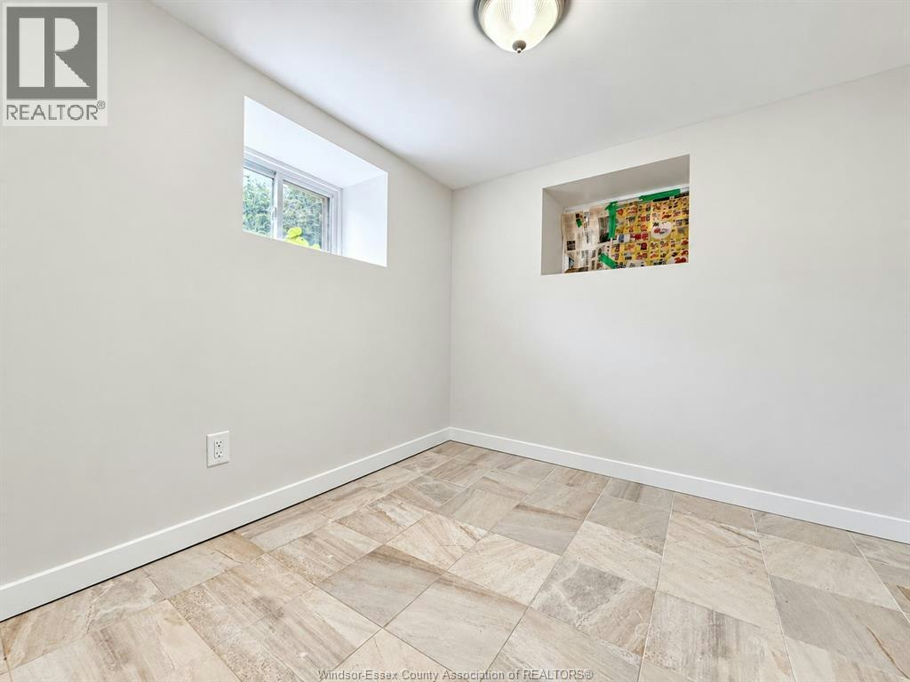 1585 Church Street, Windsor, ON, N8X 1V4 - 21
