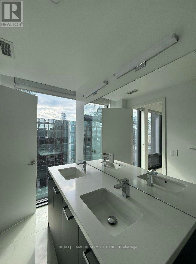 602-284 King Street E, Toronto, ON, M5A 1K4 - 7