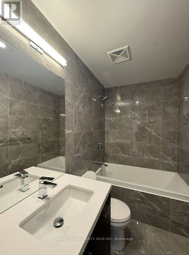602-284 King Street E, Toronto, ON, M5A 1K4 - 12