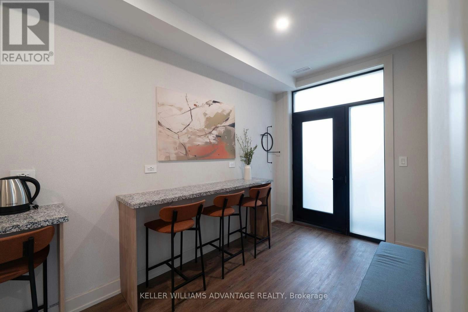 1-23 Ross Street, Toronto, ON, M5T 1Z8 - 6