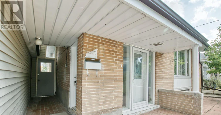 BSMT-115 Lowcrest Boulevard, Toronto, ON, M1T 1K7 - 2