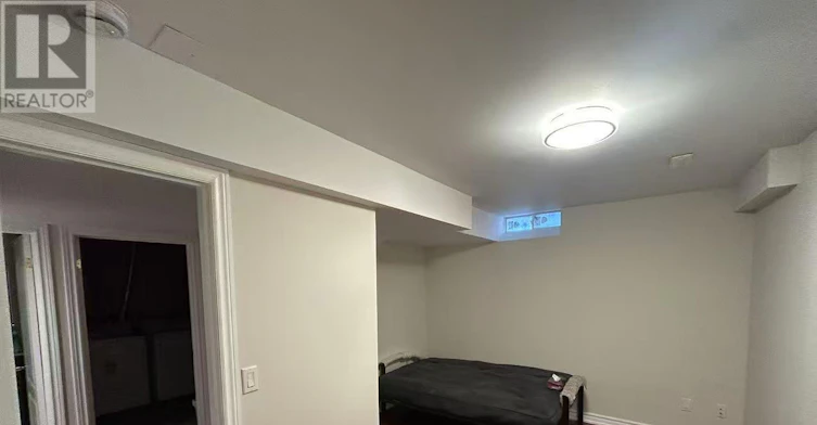 101 Madison Heights Boulevard, Markham, ON, L6C 2E3 - 27