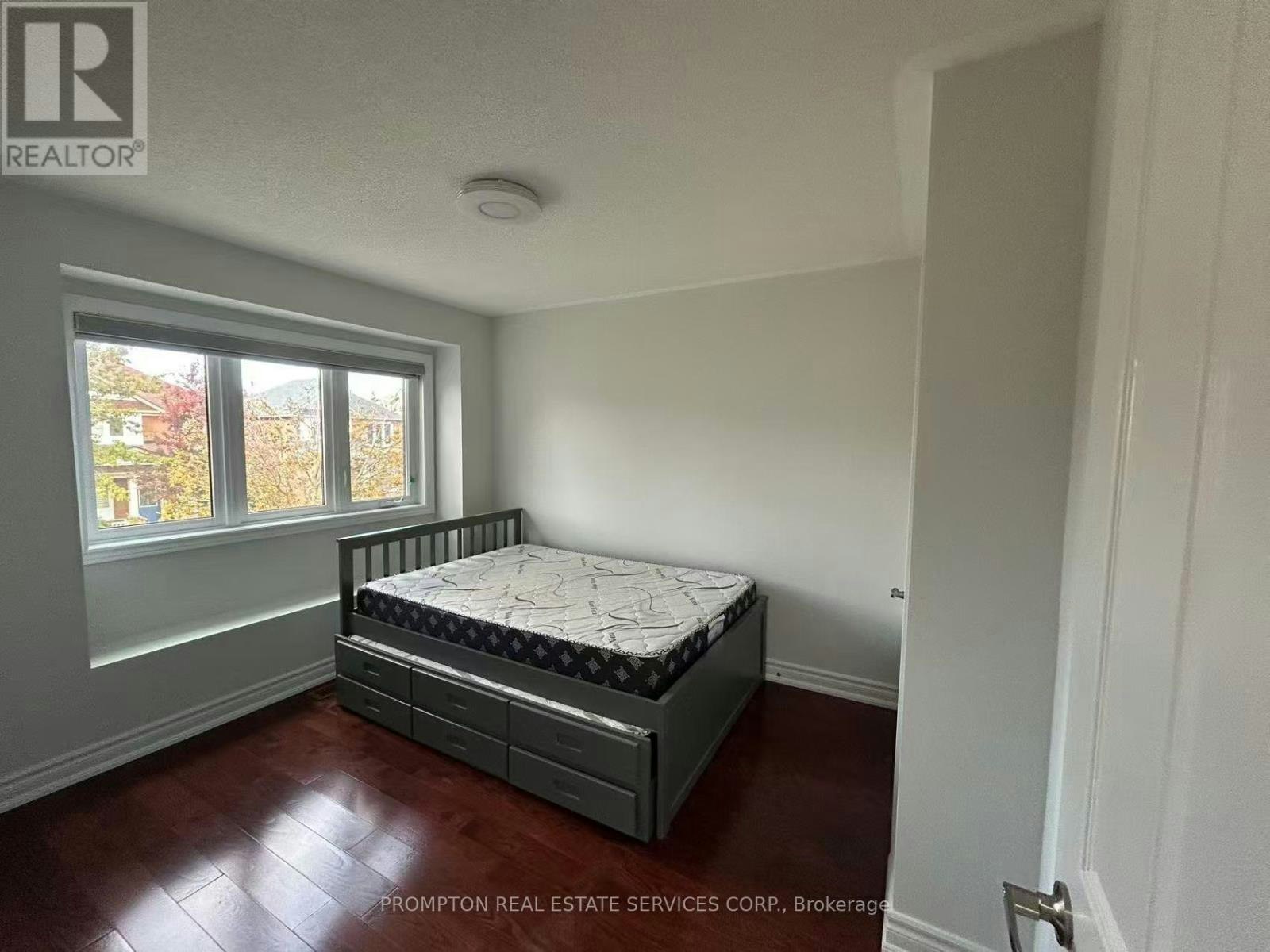 101 Madison Heights Boulevard, Markham, ON, L6C 2E3 - 19
