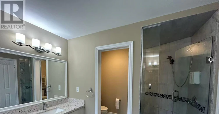101 Madison Heights Boulevard, Markham, ON, L6C 2E3 - 18